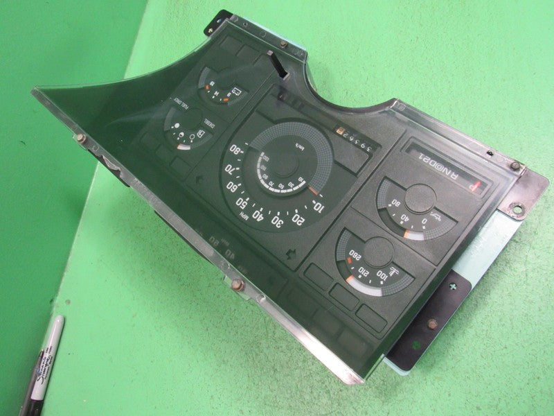 88-90 CHEVY C/K GMC DIESEL  INSTRUMENT GAUGE CLUSTER SPEEDO 139k REBUI