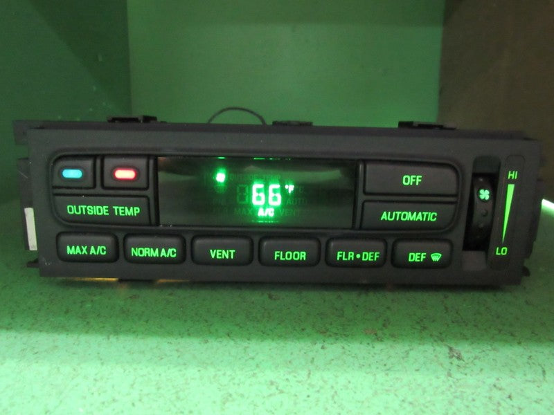 98-00 CROWN VIC EATC AUTOMATIC CLIMATE HEATER CONTROL F8AH-19C933-AE R