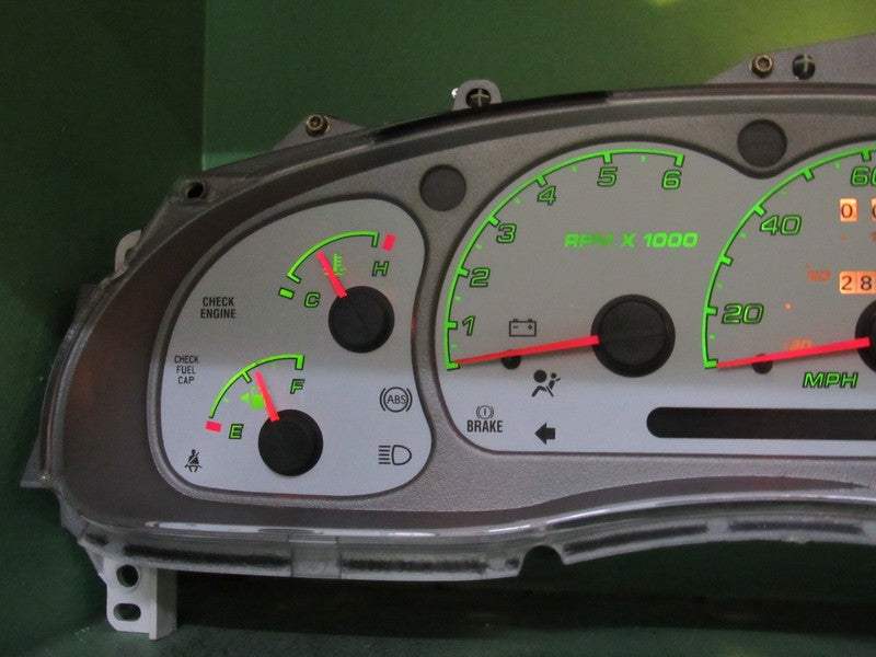 01-03 EXPLORER SPORT TRAC INSTRUMENT GAUGE CLUSTER SPEEDO TACH 282k TE