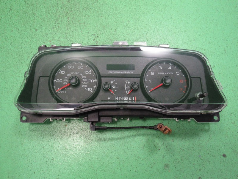 07 CROWN VICTORIA P71 INSTRUMENT GAUGE CLUSTER SPEEDO TACH MILEAGE PRO