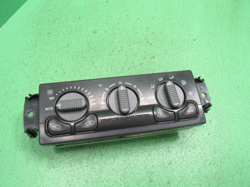 09356175 98 S10 BLAZER ENVOY A/C AUTO CLIMATE TEMPERATURE CONTROL REBU