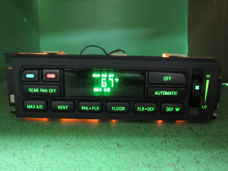 99-01 EXPLORER EATC AUTOMATIC CLIMATE HEATER CONTROL XL2H-19C933-AB RE