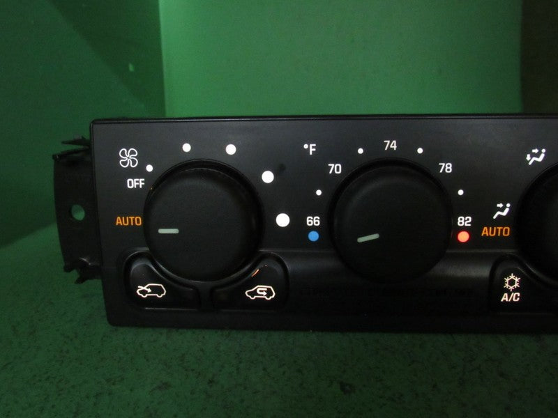 15072169 02 CADILLAC ESCALADE A/C AUTO CLIMATE TEMP CONTROL REBUILT 17