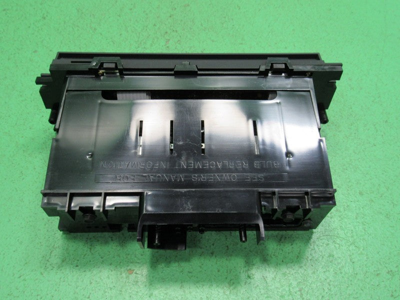 98-00 CROWN VIC EATC AUTOMATIC CLIMATE HEATER CONTROL F8AH-19C933-AE R