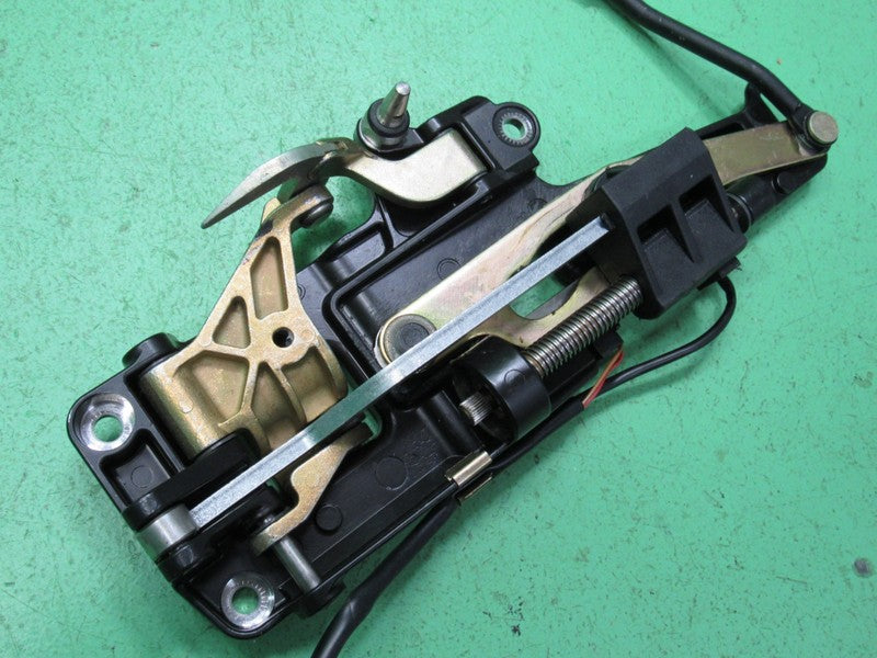 BMW 325Ci 330Ci E46 M3 CONVERTIBLE TOP FRONT LATCH LATCHES LOCK PAIR R