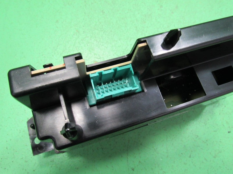 16202304 97-05 BUICK PARK AVE AC DIGITAL CLIMATE TEMPERATURE CONTROL R