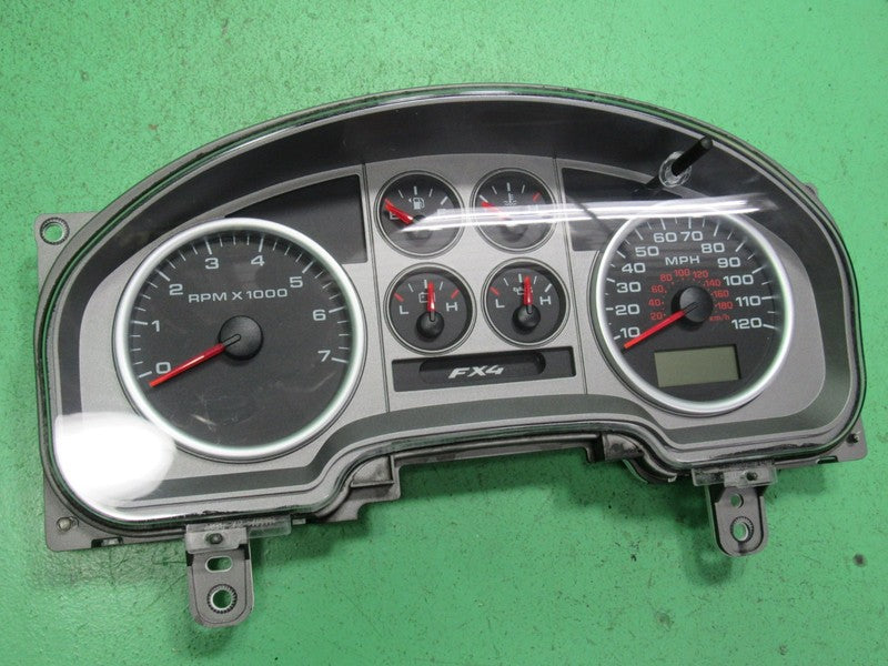 07-08 F150 FX4 SPORT INSTRUMENT GAUGE CLUSTER GAUGES SPEEDO TACH MILEA