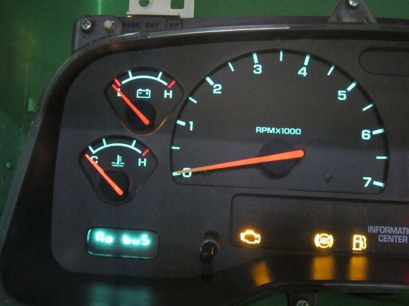 01-04 DODGE DAKOTA MPH INSTRUMENT GAUGE CLUSTER SPEEDO TACH MILEAGE PR