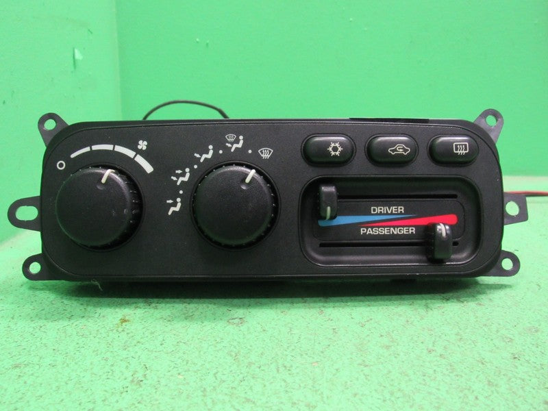 55056323AC 02-05 RAM TRUCK DUAL ZONE A/C HEATER CLIMATE TEMP CONTROL R