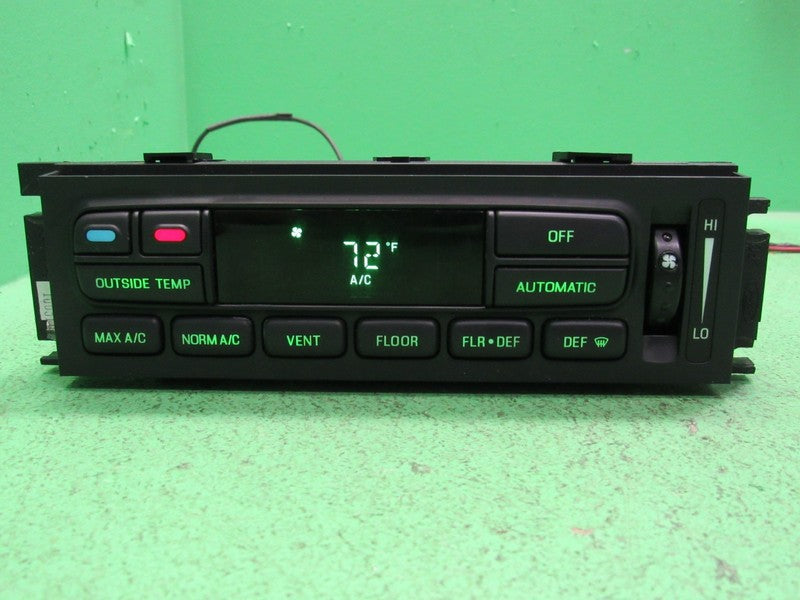 03-11 CROWN VIC EATC AUTOMATIC CLIMATE HEATER CONTROL 6W7H-19C933-AA R