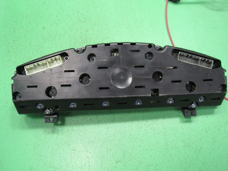 05 CHRYSLER 300C 160MPH INSTRUMENT GAUGE CLUSTER SPEEDO TACH MILEAGE P