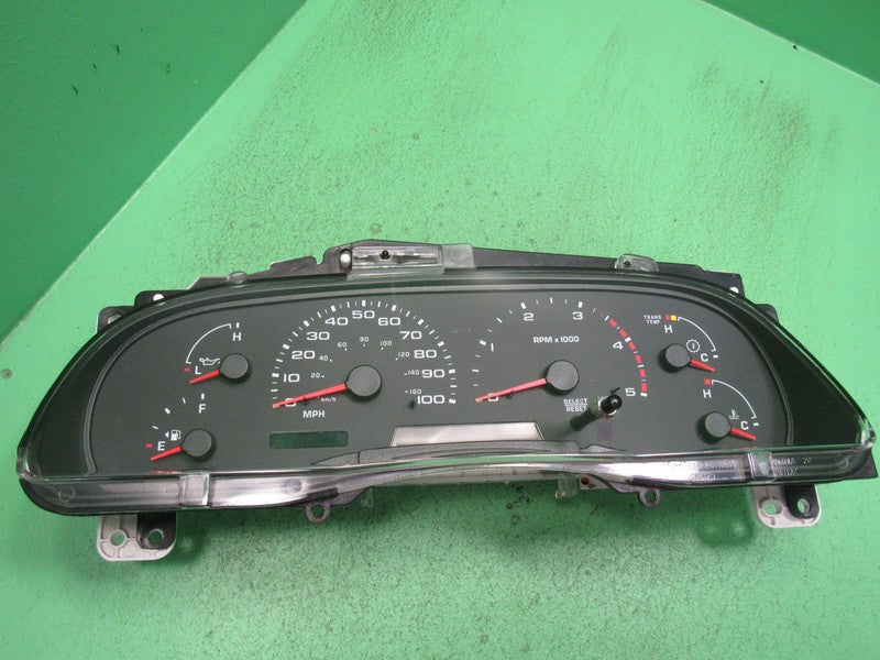 02-03 F250 F350 DIESEL INSTRUMENT GAUGE CLUSTER GAUGES SPEEDO TACH 165