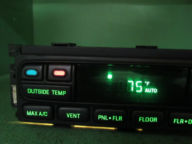 99-02 EXPEDITION NAVIGATOR AUTO CLIMATE HEATER CONTROL XL7H-19C933-AC 