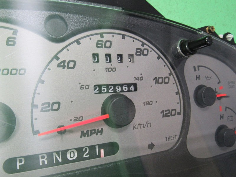 03 RANGER GRAY FACE INSTRUMENT GAUGE CLUSTER SPEEDOMETER TACH 252K REB
