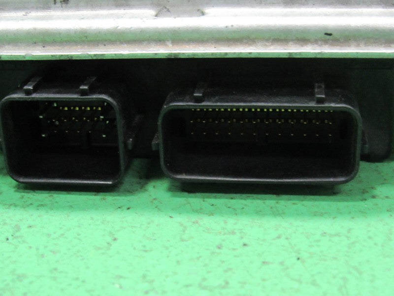 04692028AH 06 CHARGER 300 FRONT BCM BODY CONTROL MODULE MULTIFUNCTION 