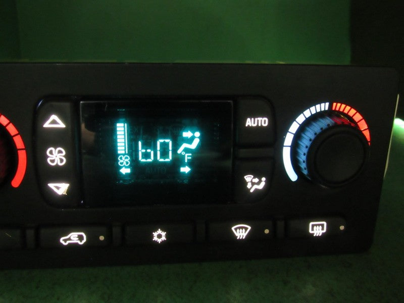 15105215 TAHOE ESCALADE SILVERADO AC DIGITAL CLIMATE TEMP CONTROL LED 