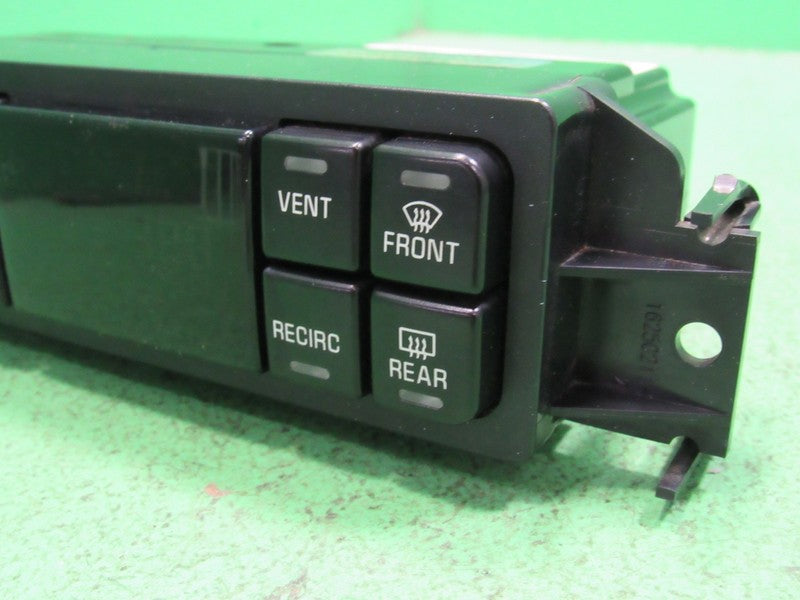 16236054 00-05 BUICK LESABRE AC DIGITAL HEATER CLIMATE TEMP CONTROL RE