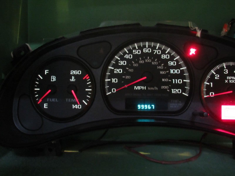 00-05 IMPALA MONTE CARLO INSTRUMENT GAUGE CLUSTER SPEEDO TACH MILEAGE 