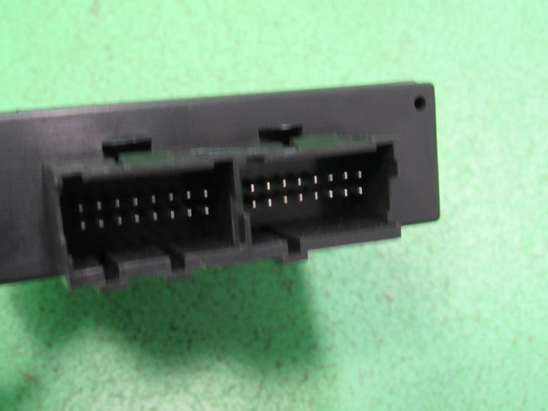 15185966 TAHOE ESCALADE YUKON SUBURBAN REAR A/C HVAC CONTROL MODULE RE